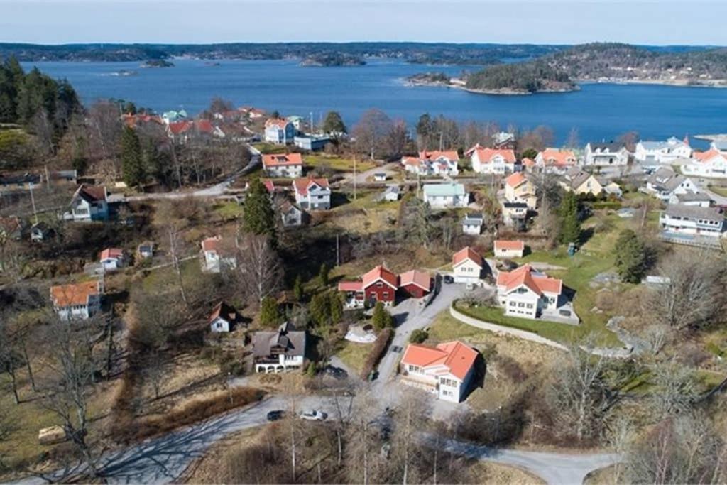 Nyrenoverat Kaellarlaegenhet Daire Ljungskile Dış mekan fotoğraf