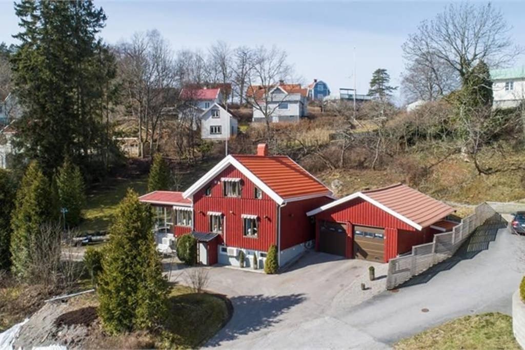 Nyrenoverat Kaellarlaegenhet Daire Ljungskile Dış mekan fotoğraf